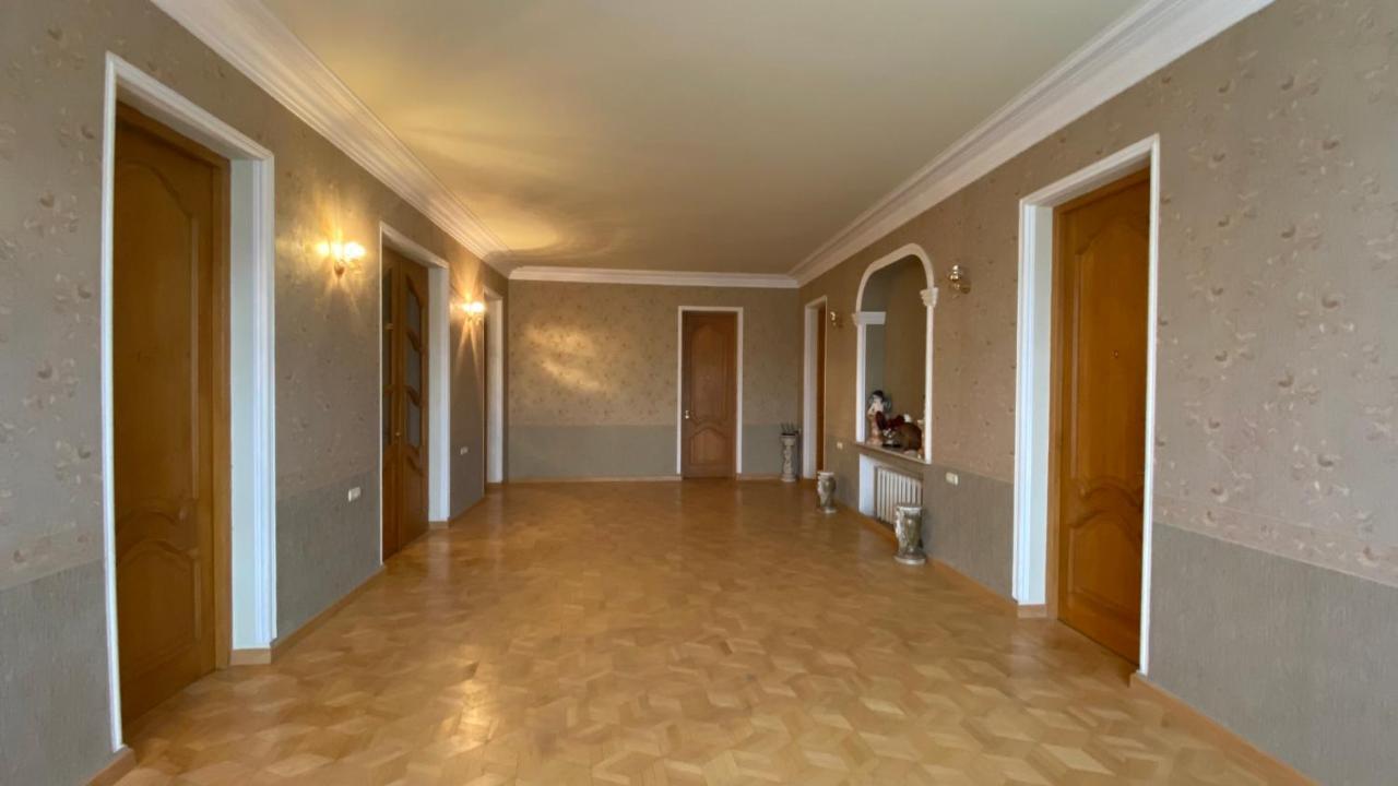 טביליסי Apartments City On The Palm מראה חיצוני תמונה